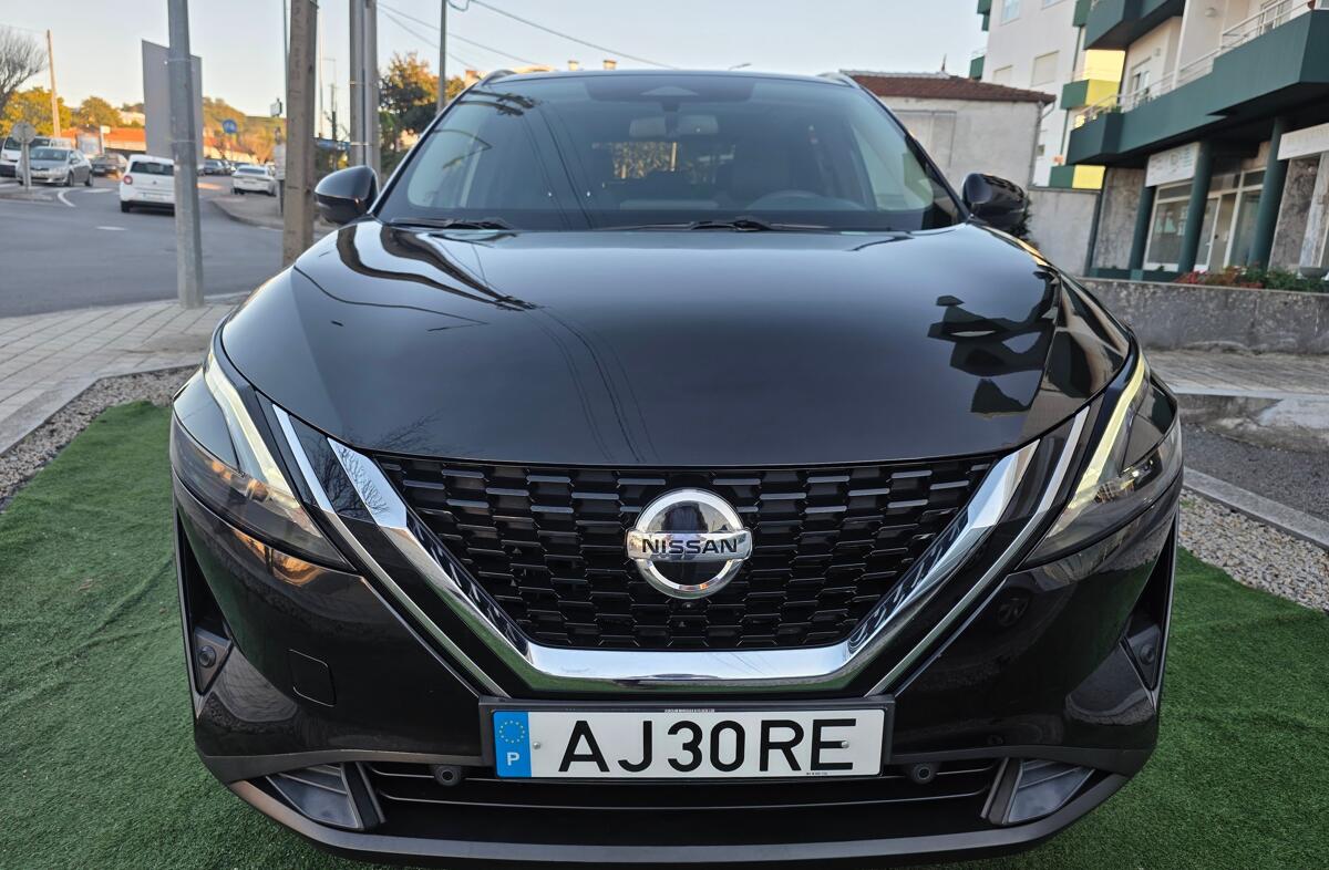NISSAN Qashqai 1.3 DIG-T N-Connecta J18