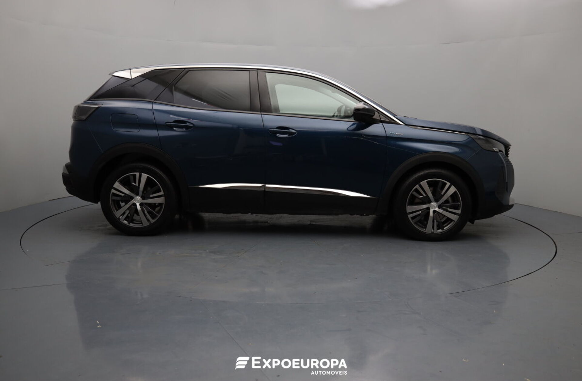 PEUGEOT 3008 1.6 Hybrid Allure e-EAT8