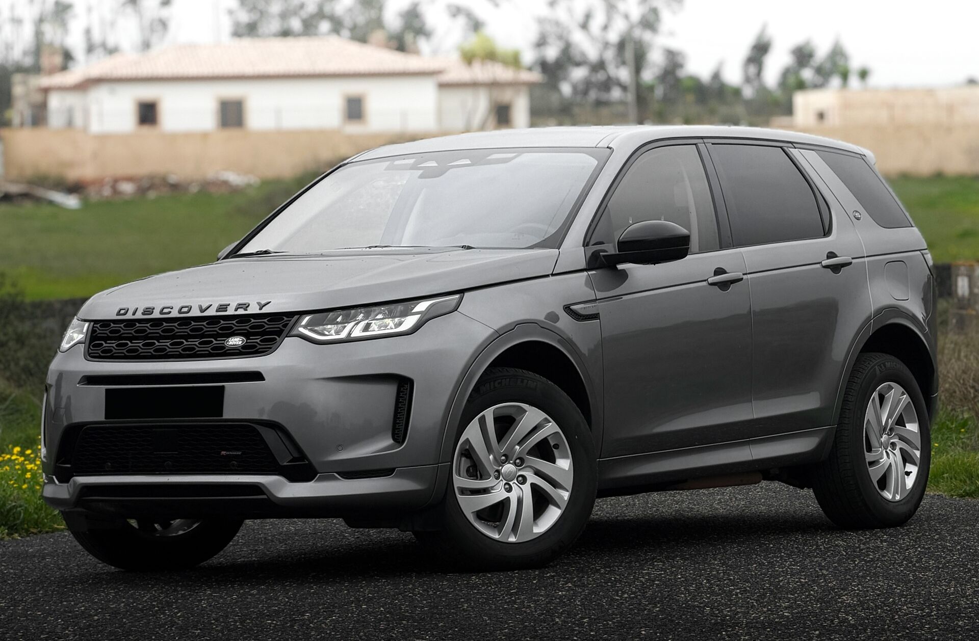 LAND ROVER Discovery S.1.5 I3 P300e AWD R-Dynamic S