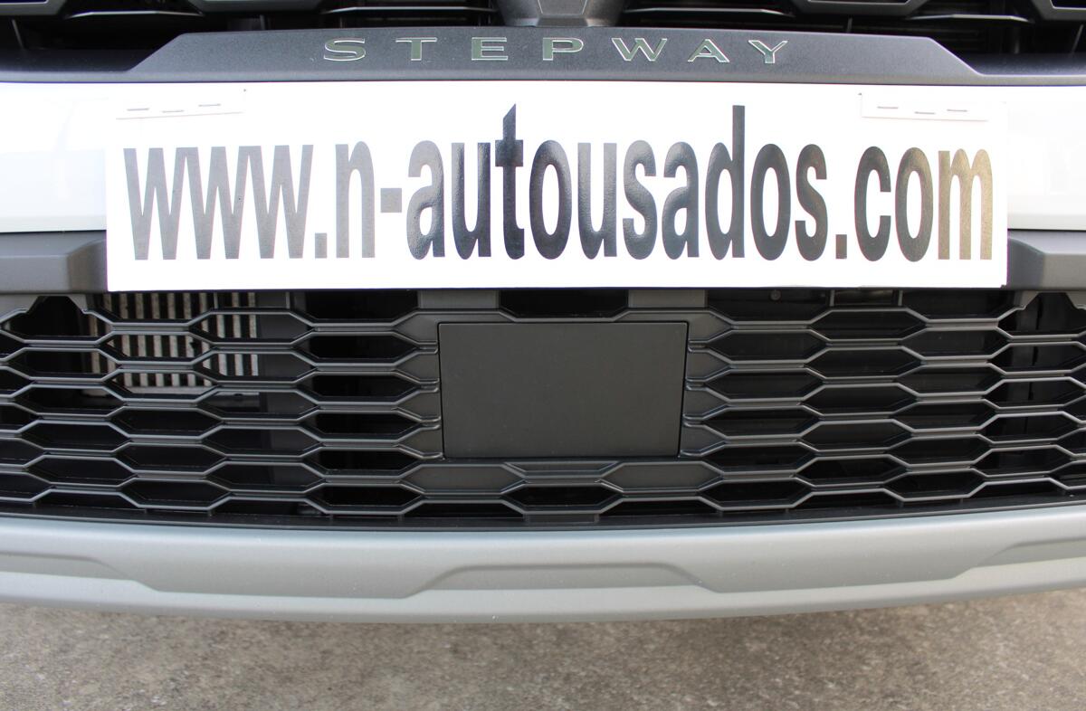 DACIA Sandero 1.0 TCe Stepway Essential