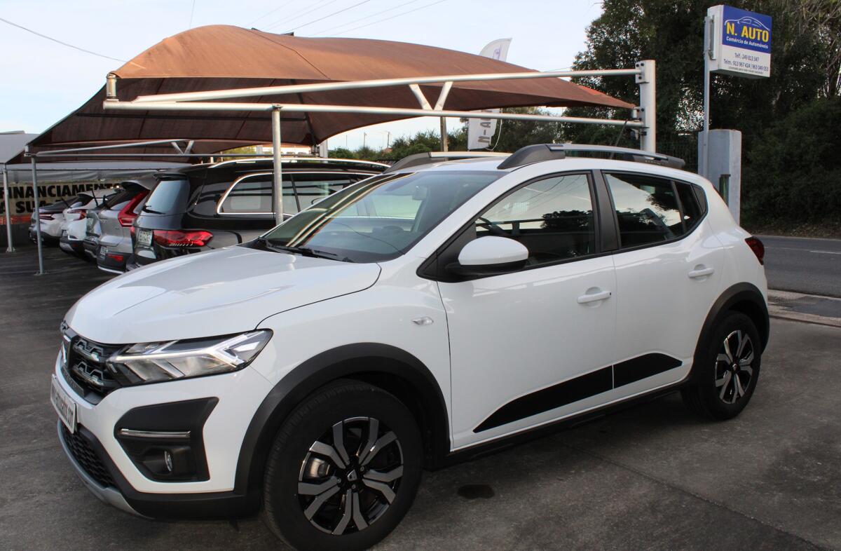 DACIA Sandero 1.0 TCe Stepway Essential