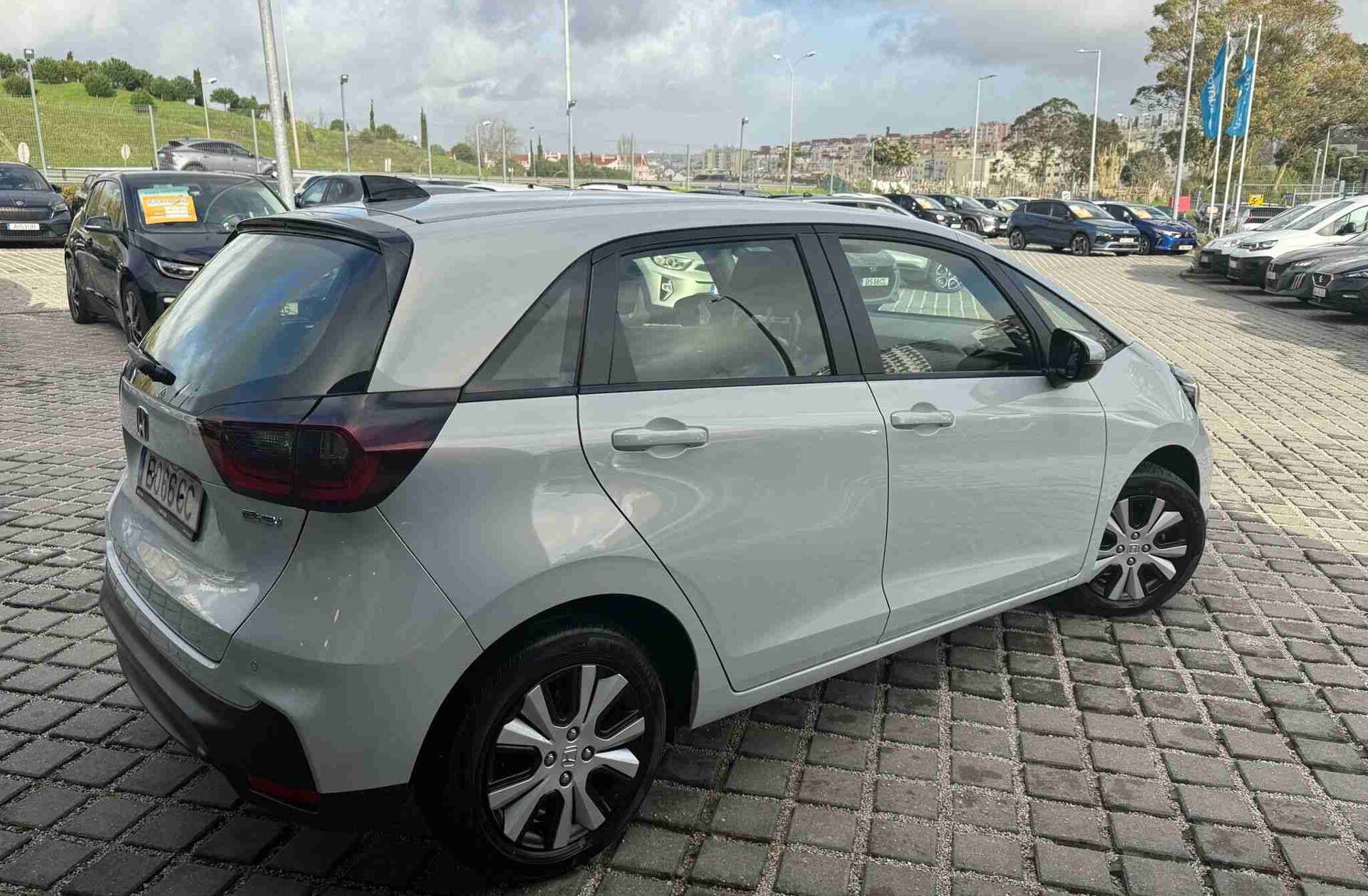 HONDA Jazz 1.5 i-MMD Elegance