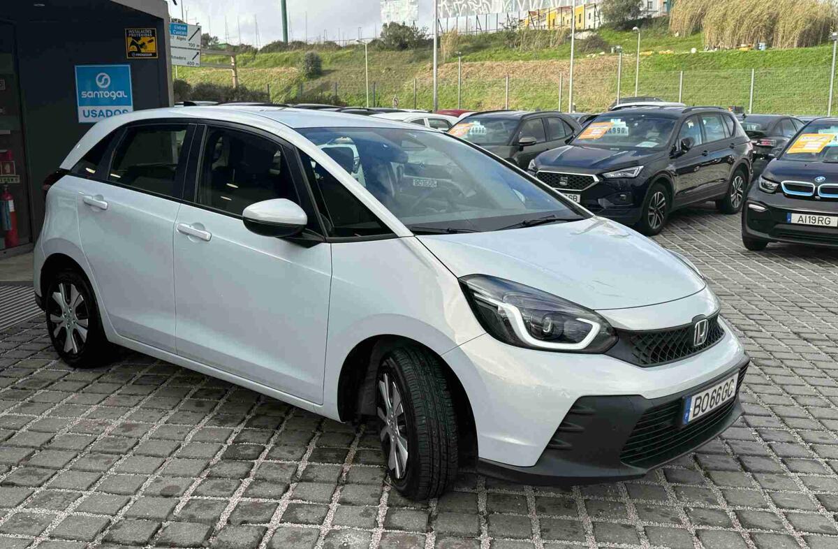 HONDA Jazz 1.5 i-MMD Elegance