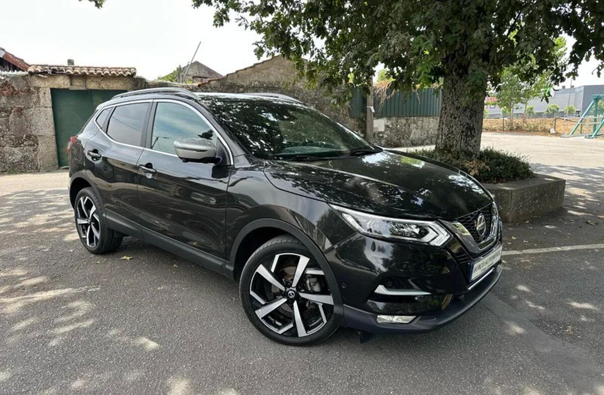 NISSAN Qashqai 1.3 DIG-T Tekna DCT