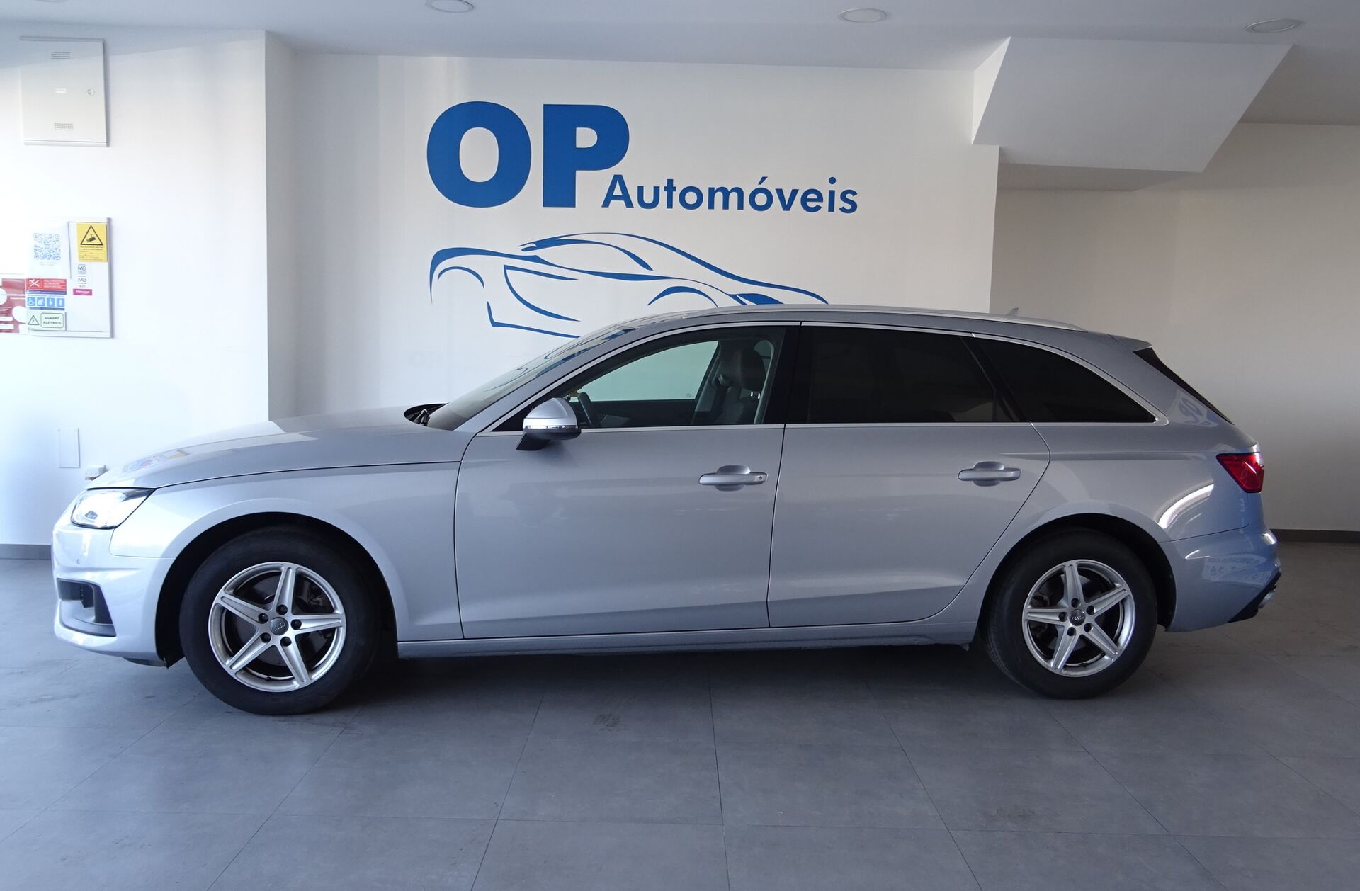 AUDI A4 35 TDI S tronic