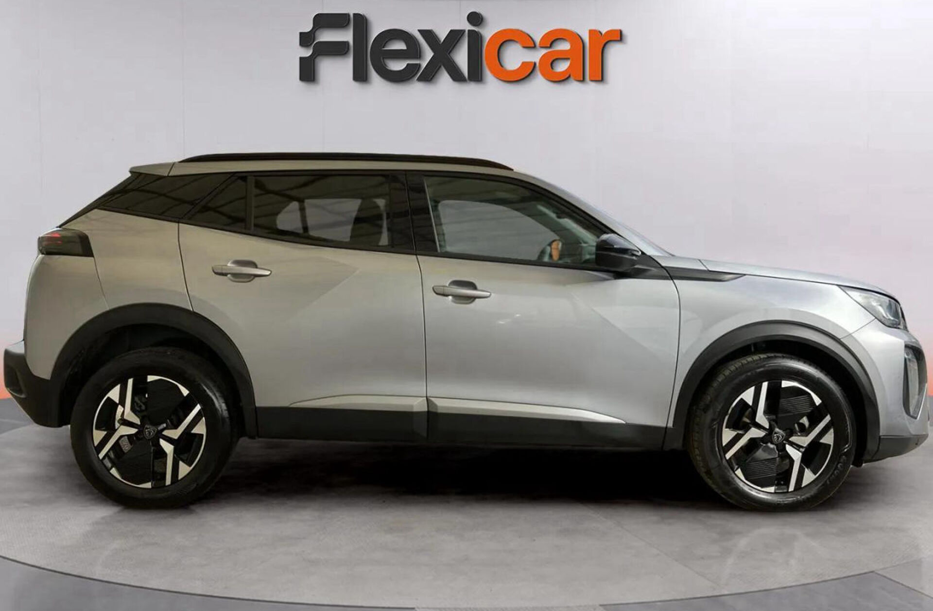 PEUGEOT 2008 1.2 PureTech Allure