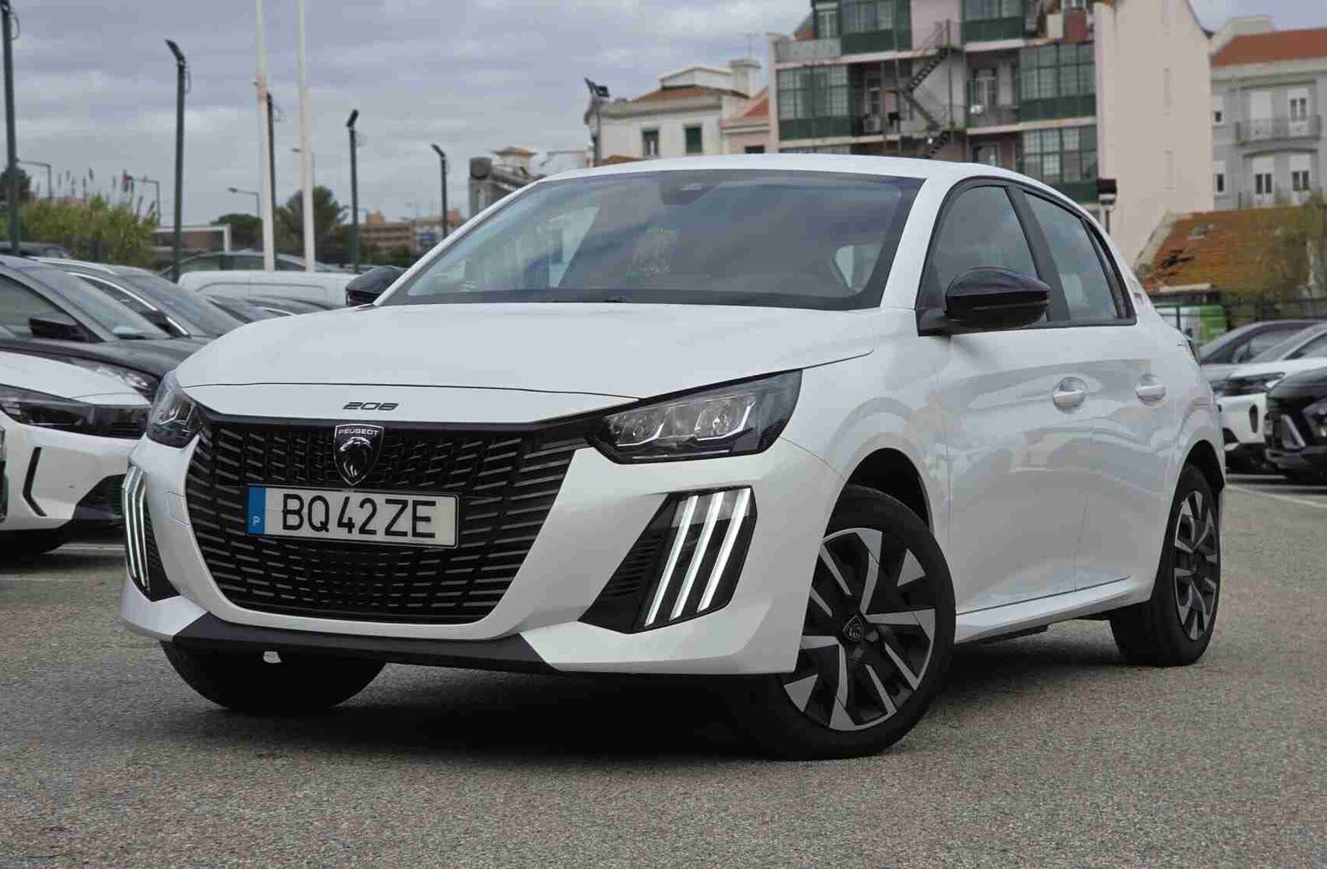 PEUGEOT 208 e- 51 kWh GT