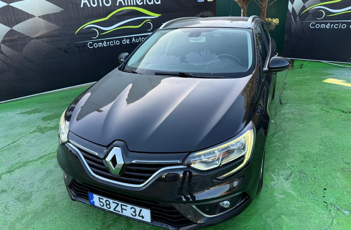 RENAULT Mégane 1.5 Blue dCi Limited