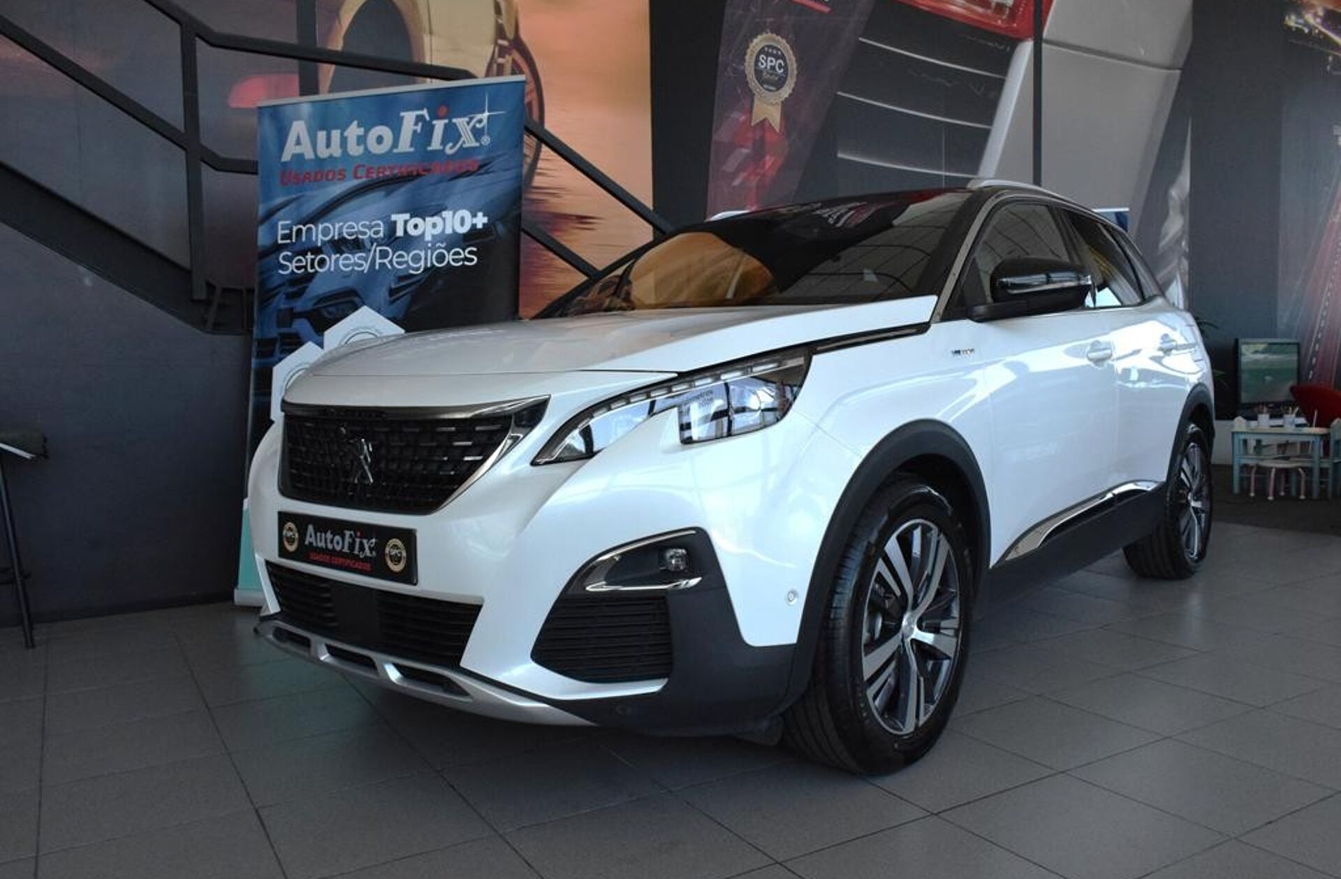 PEUGEOT 3008 1.6 Hybrid4 GT e-EAT8
