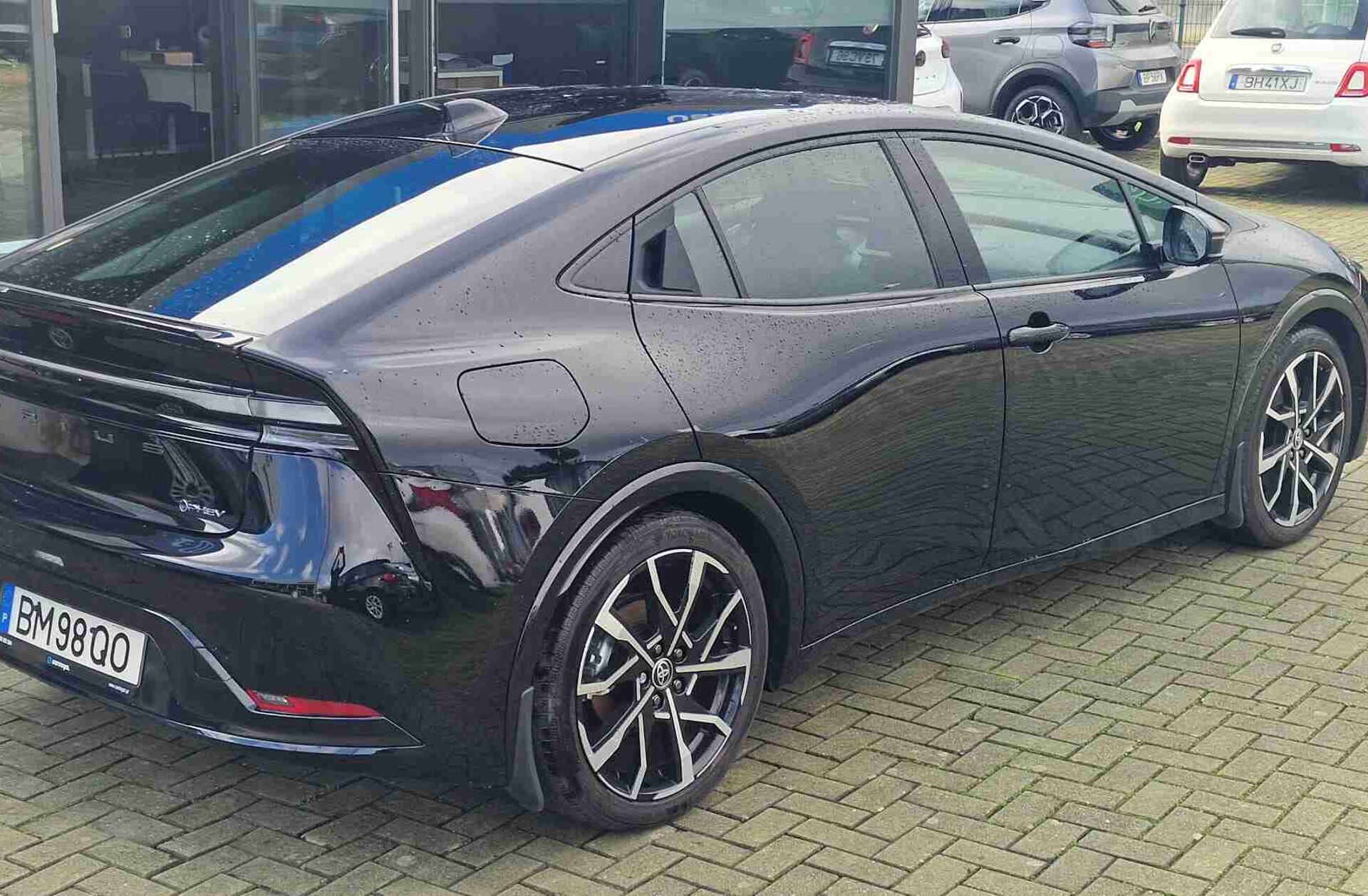 TOYOTA Prius 2.0 Plug-in Luxury