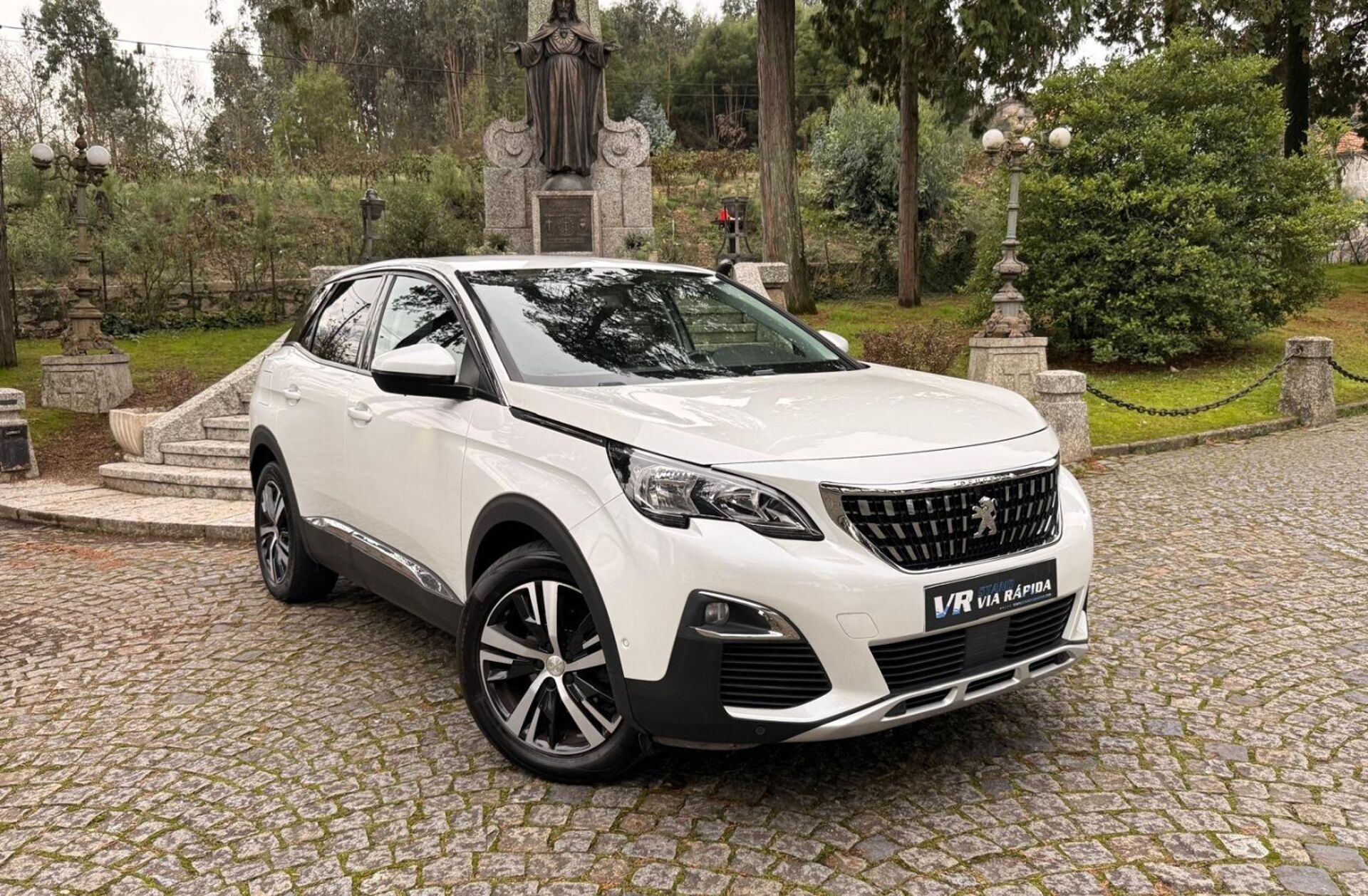 PEUGEOT 3008 1.6 BlueHDi Allure