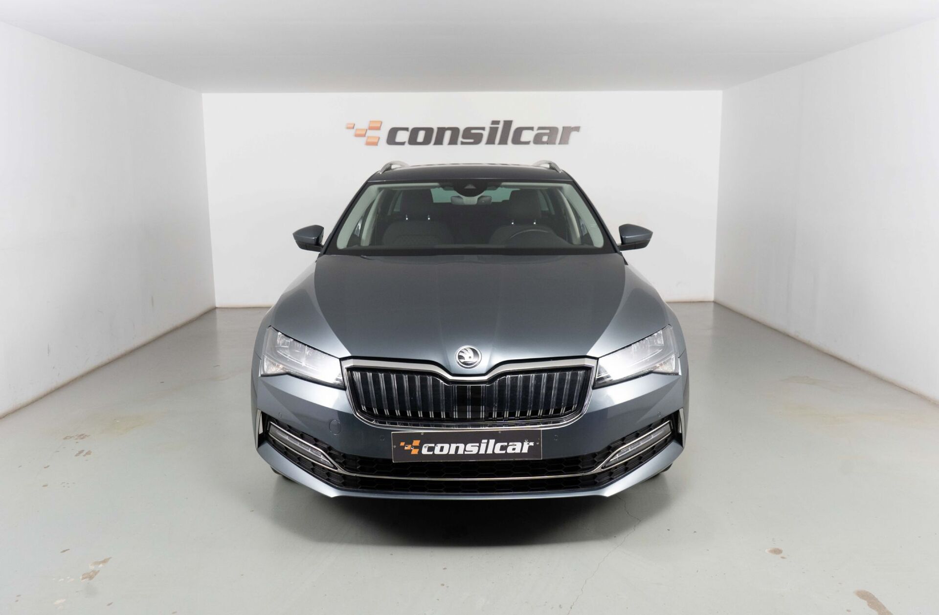 SKODA Superb 1.4 TSI iV Style DSG