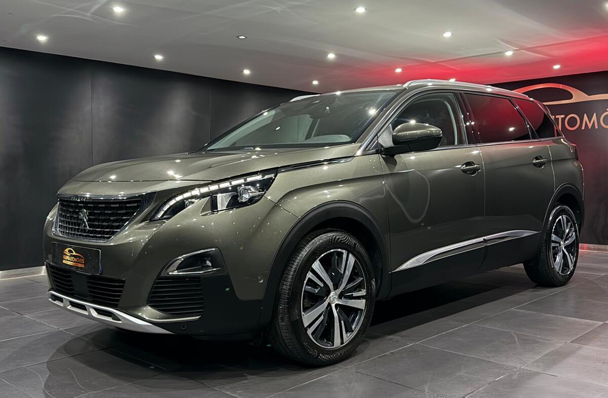 PEUGEOT 5008 1.5 BlueHDi Allure Pack EAT8