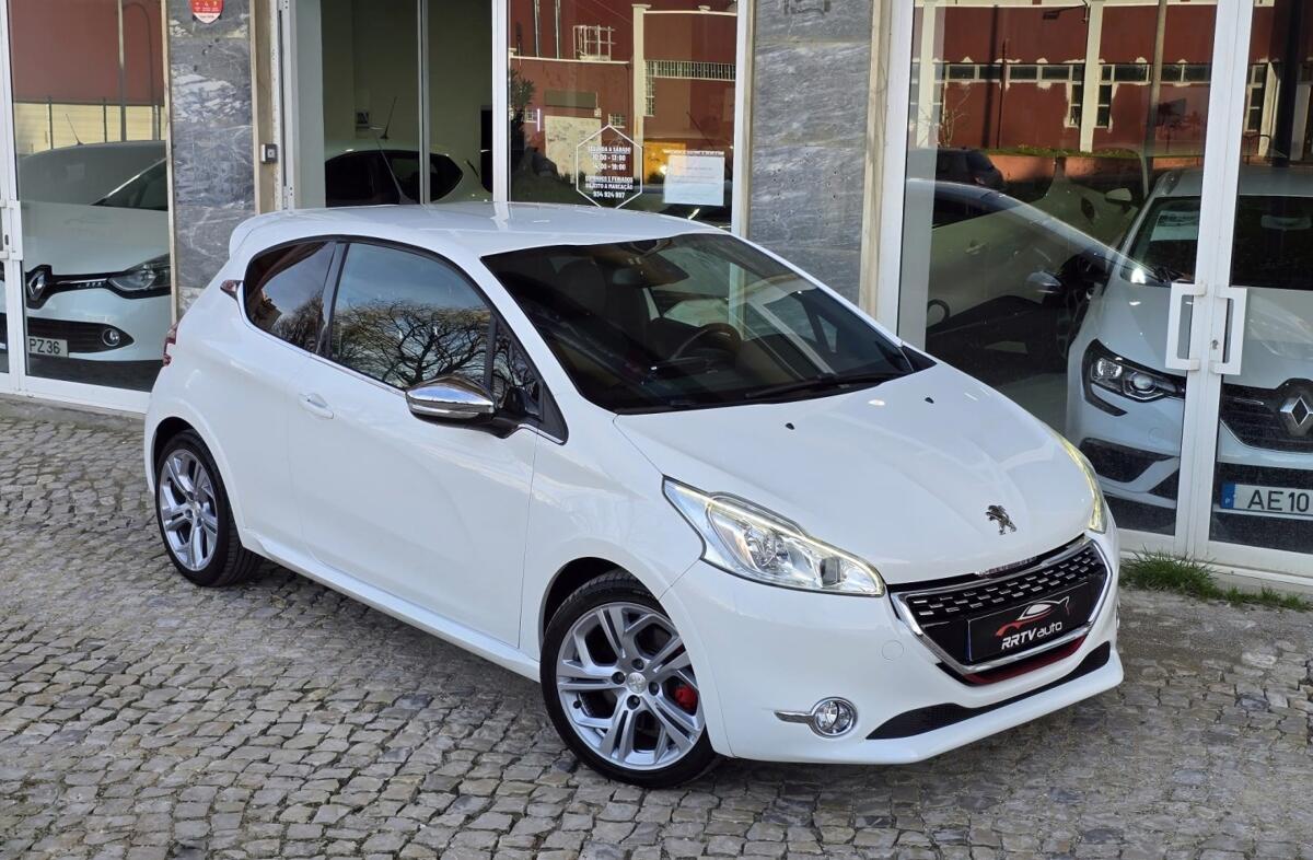 PEUGEOT 208 1.6 THP GTi