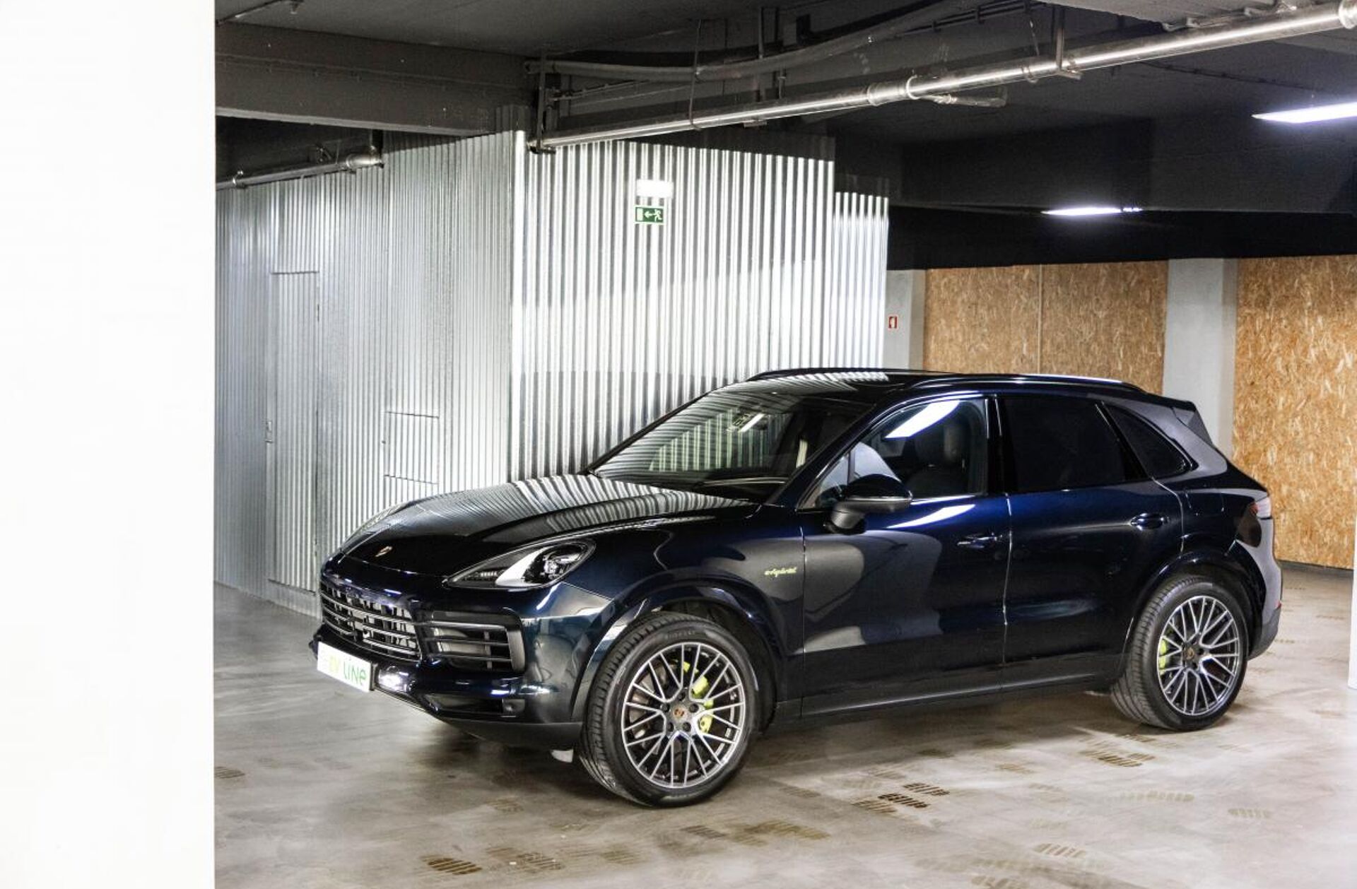PORSCHE Cayenne E-Hybrid Platinum Edition