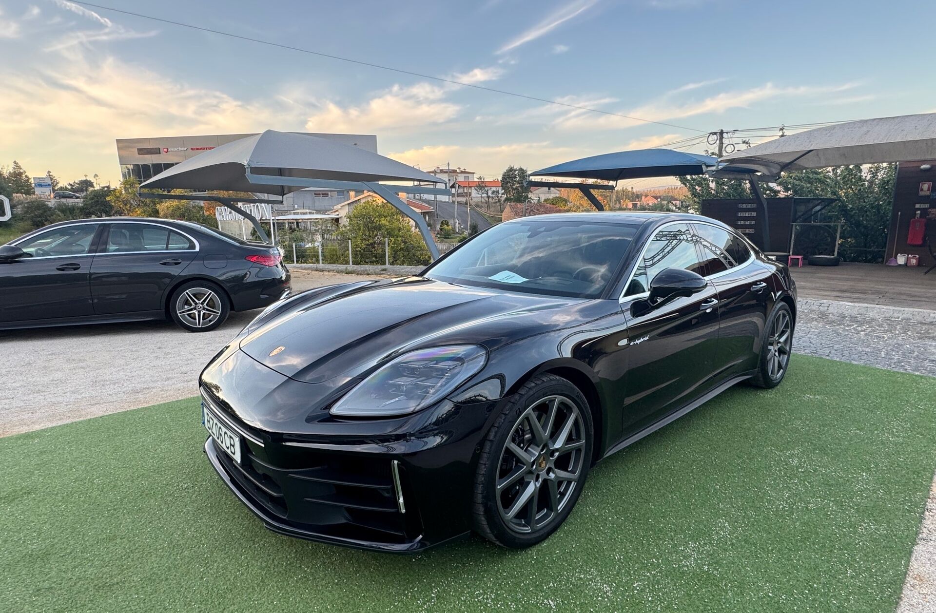 PORSCHE Panamera 4 E-Hybrid