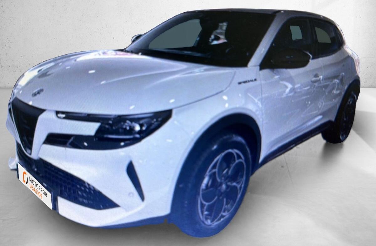ALFA ROMEO Junior 54 kWh