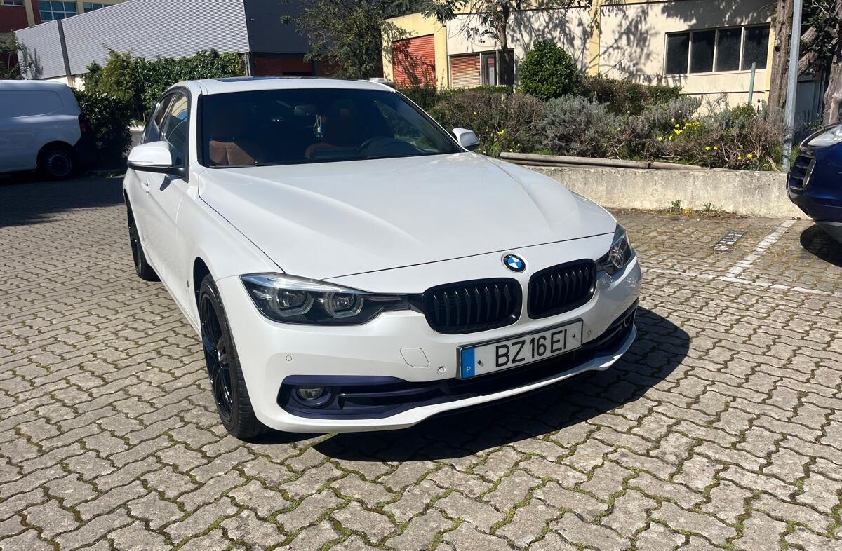 BMW Serie-3 330 e iPerformance Pack M