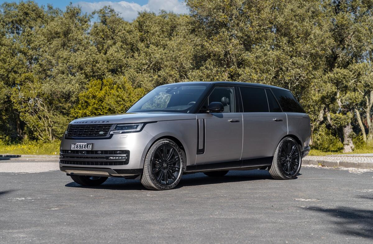 LAND ROVER Range Rover 4.4 P530 LWB Autobiography