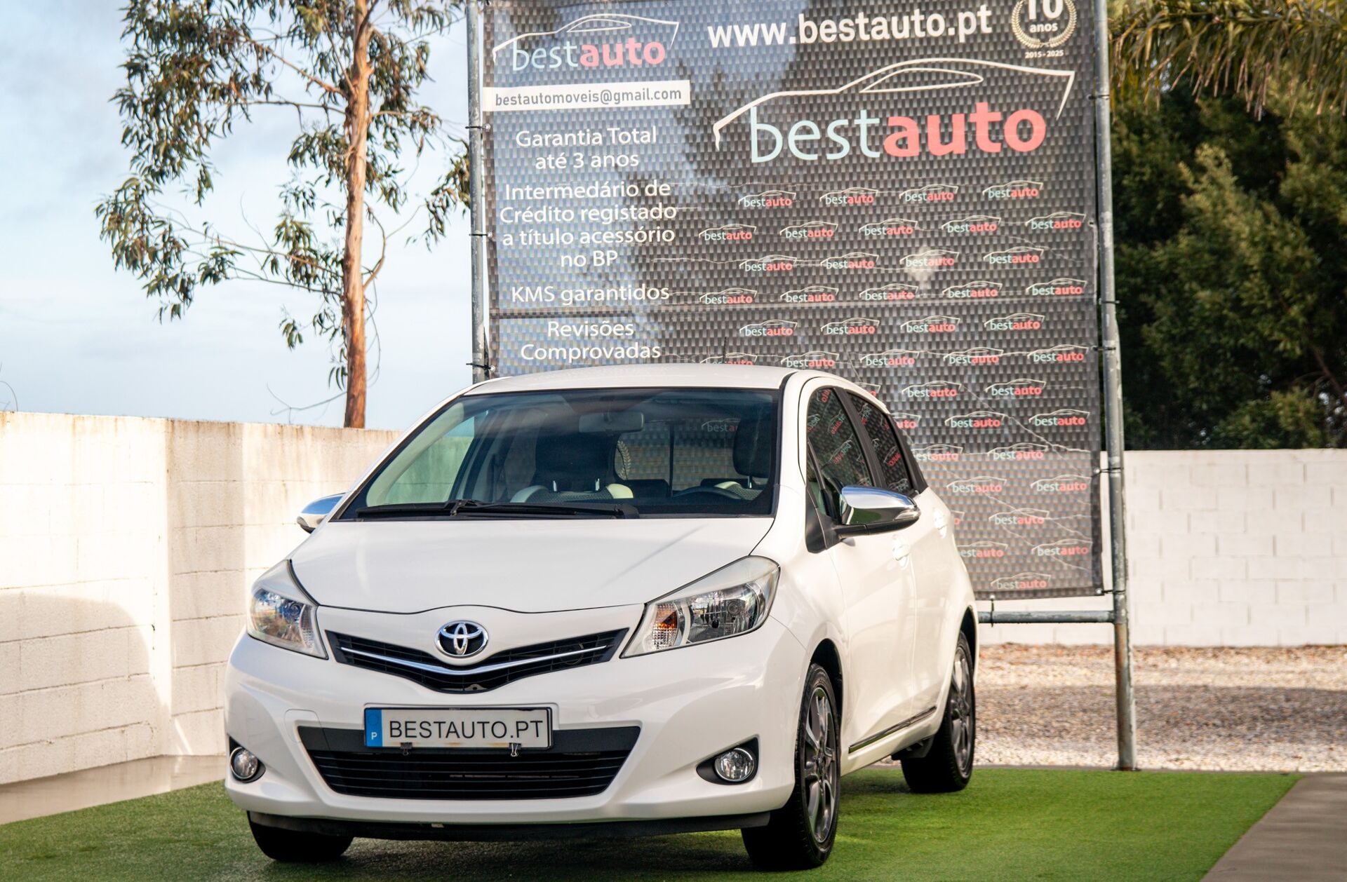 TOYOTA Yaris 1.33 VVT-i Sport