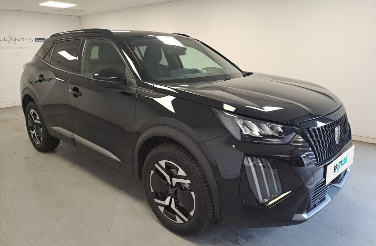 PEUGEOT 2008 1.2 Hybrid Allure e-DCS6