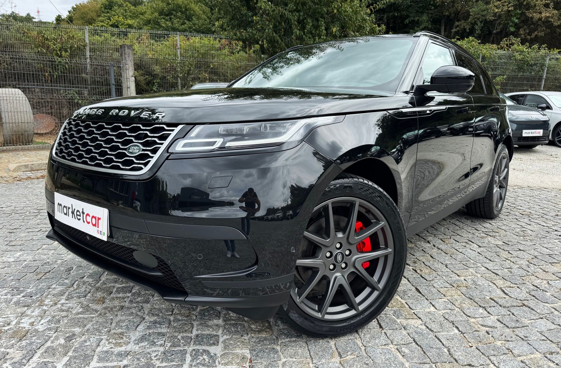 LAND ROVER Range Rover Velar 2.0 P400e AWD