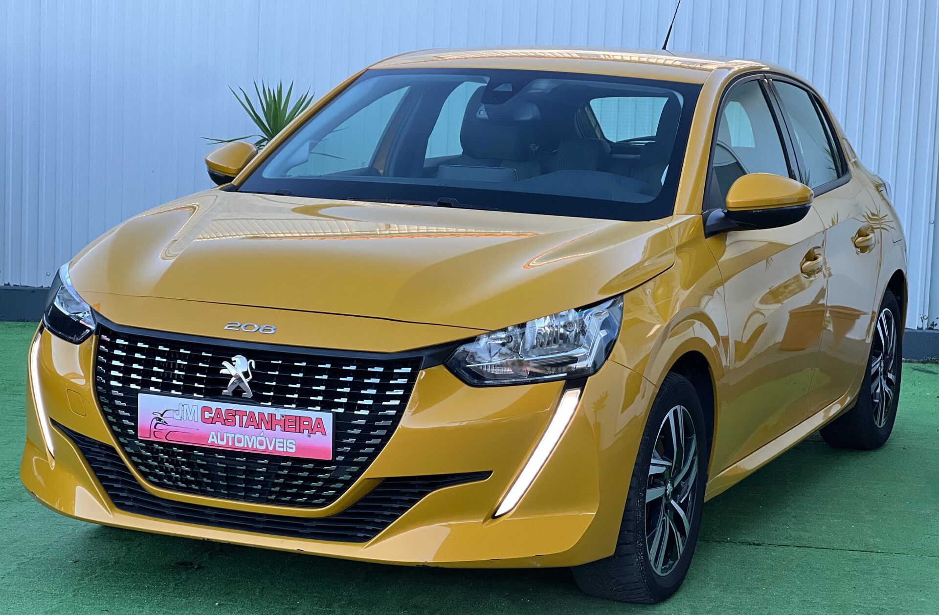 PEUGEOT 208 1.2 PureTech Allure