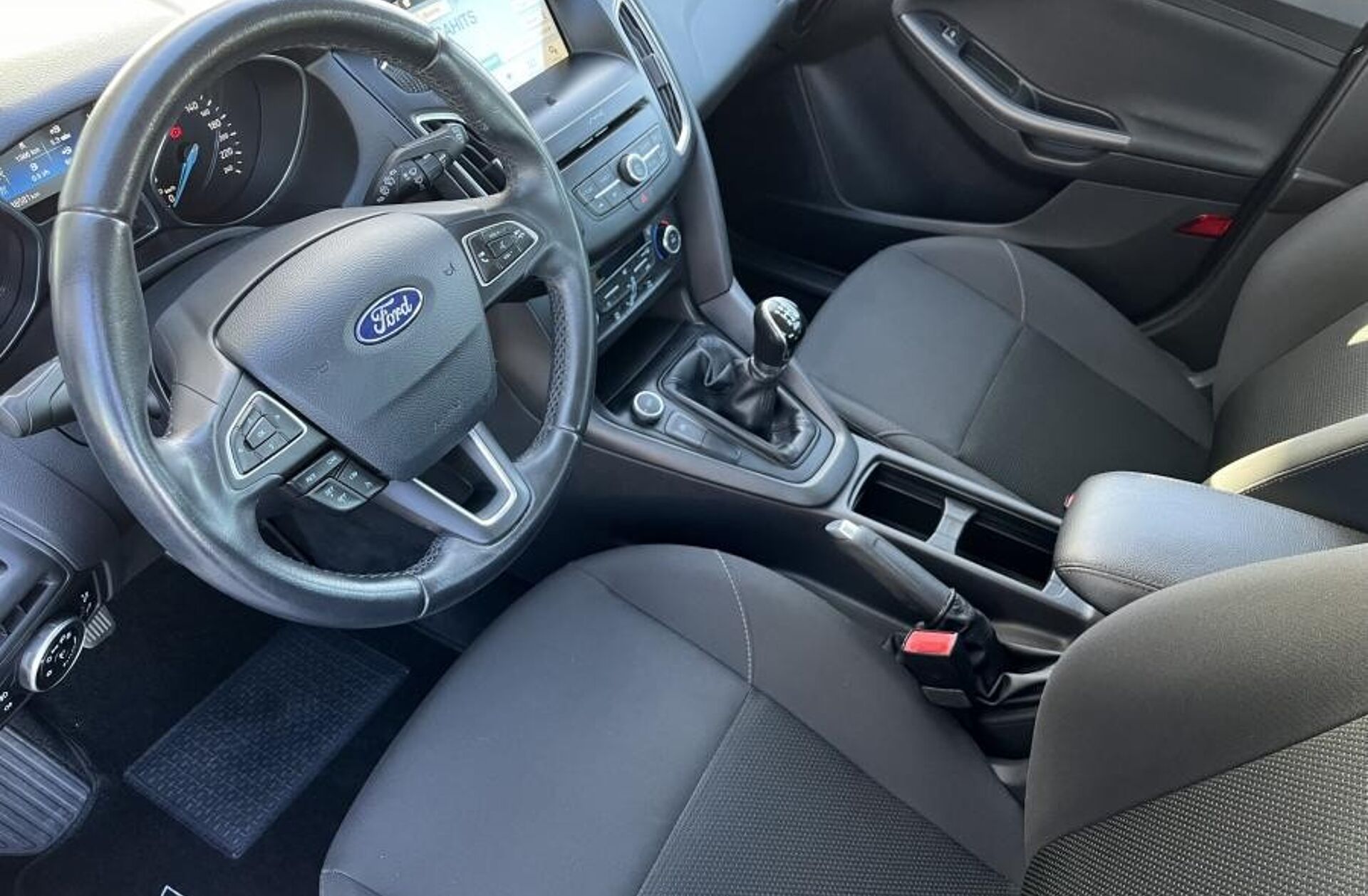 FORD Focus 1.0 EcoBoost Active