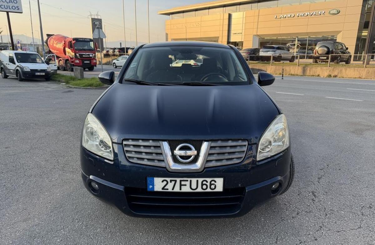 NISSAN Qashqai 1.5 dCi Tekna Sport 17