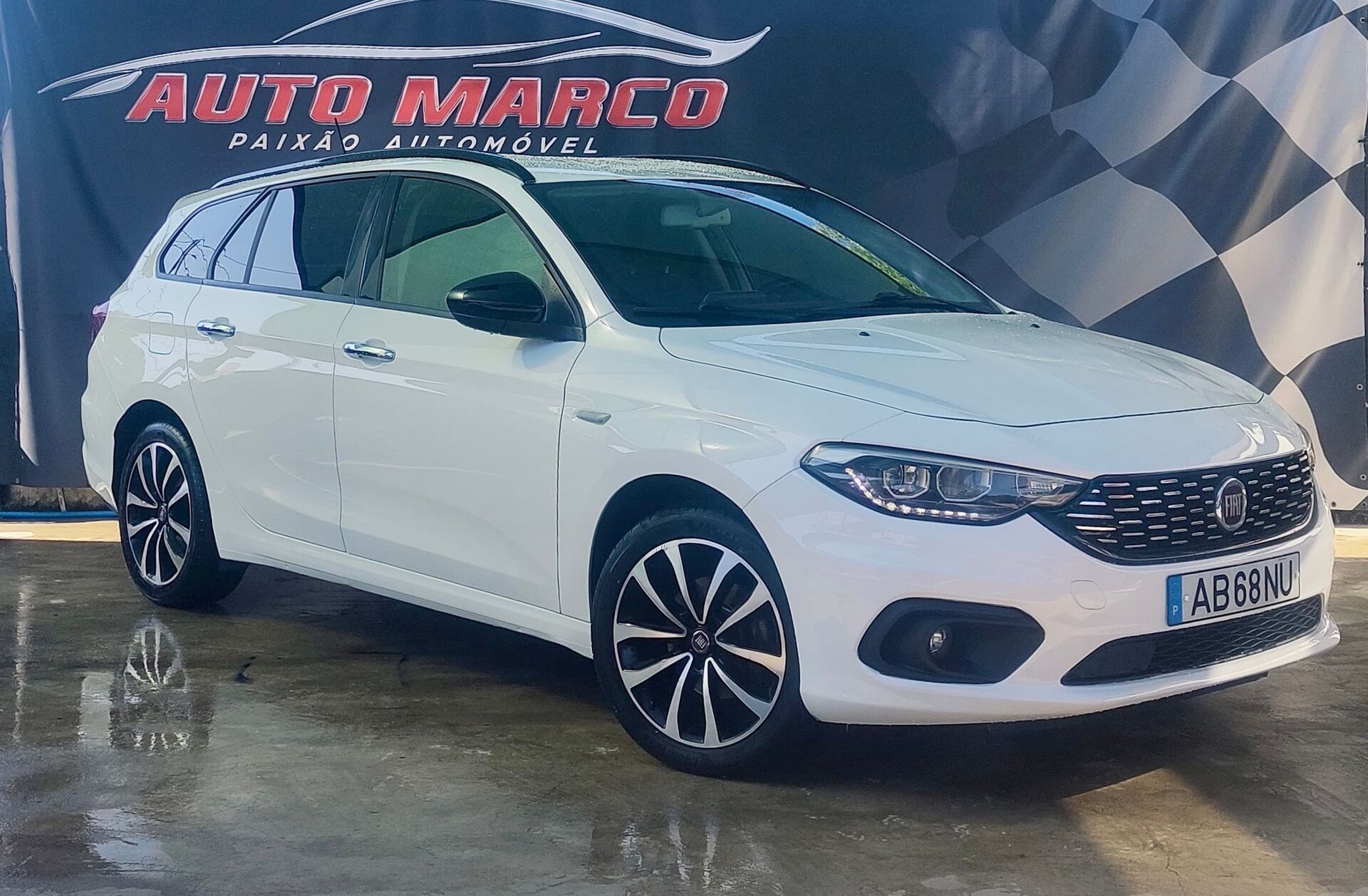 FIAT Tipo 1.3 M-Jet Lounge