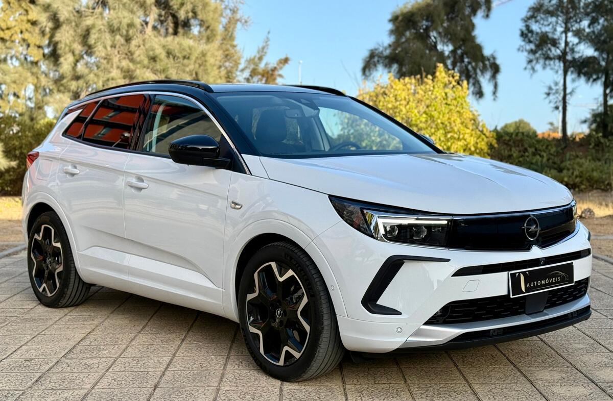 OPEL Grandland 1.6 T PHEV GS