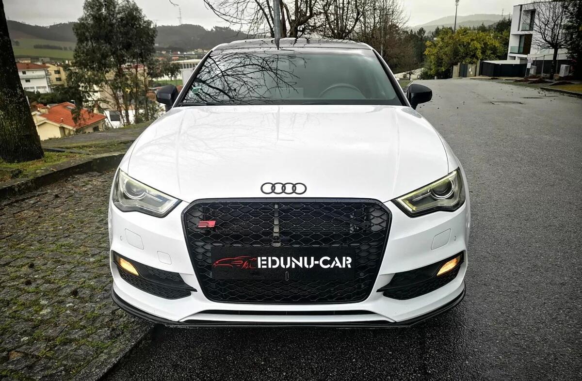 AUDI A3 2.0 TDi S-line