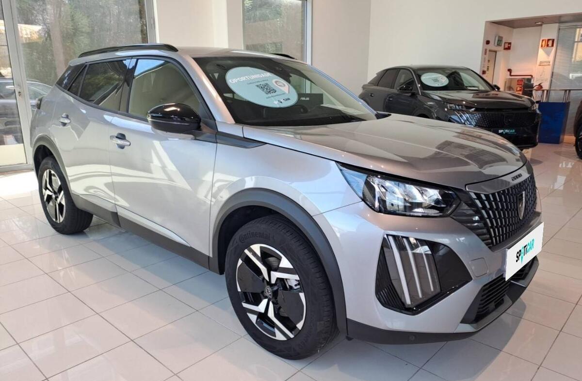 PEUGEOT 2008 1.2 Hybrid Allure e-DCS6