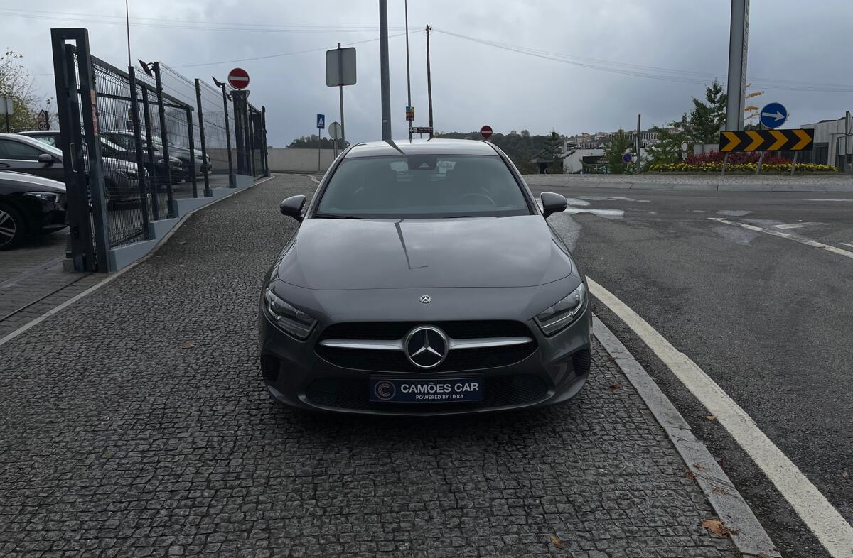 MERCEDES Classe A A 180 d Style Plus Aut.