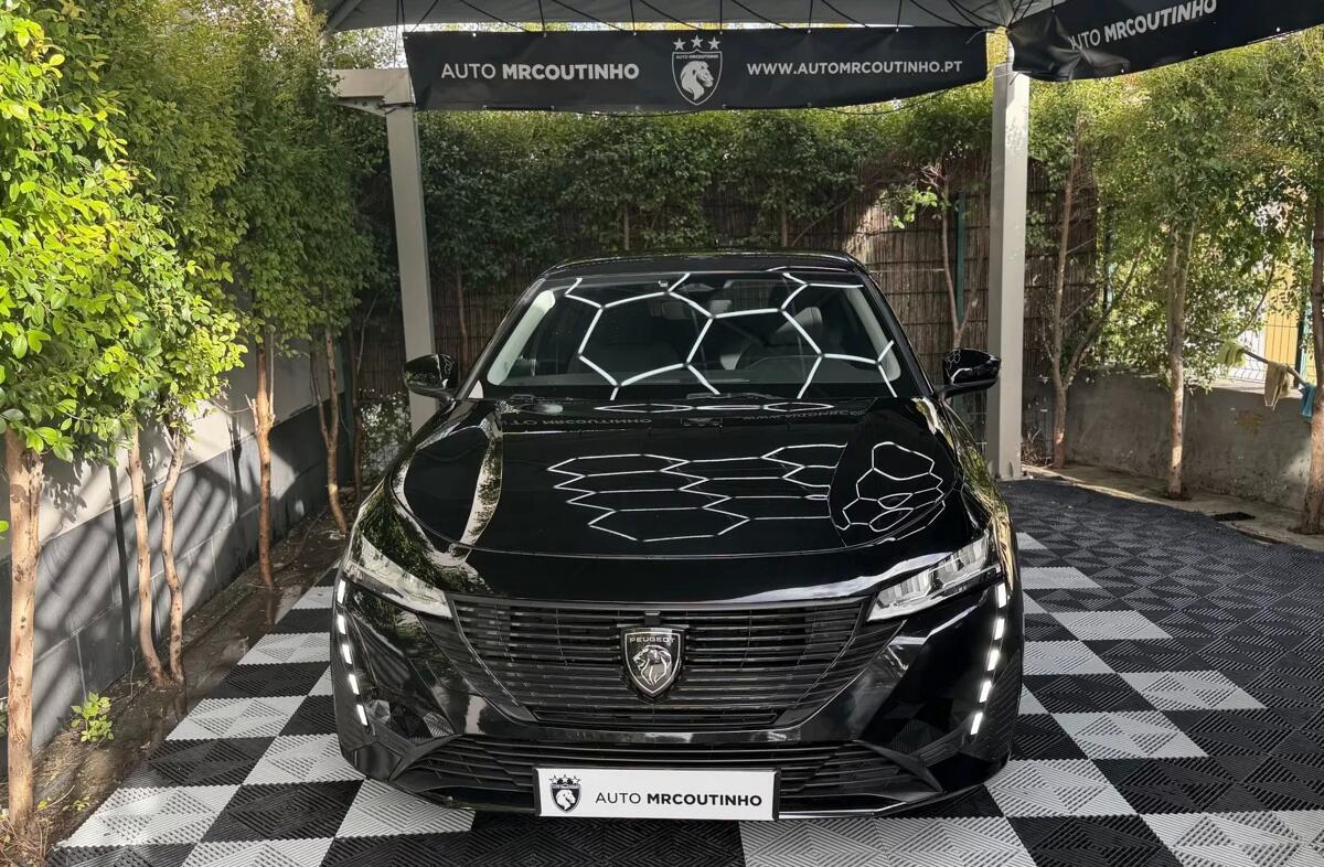 PEUGEOT 308 1.5 BlueHDi Active EAT8