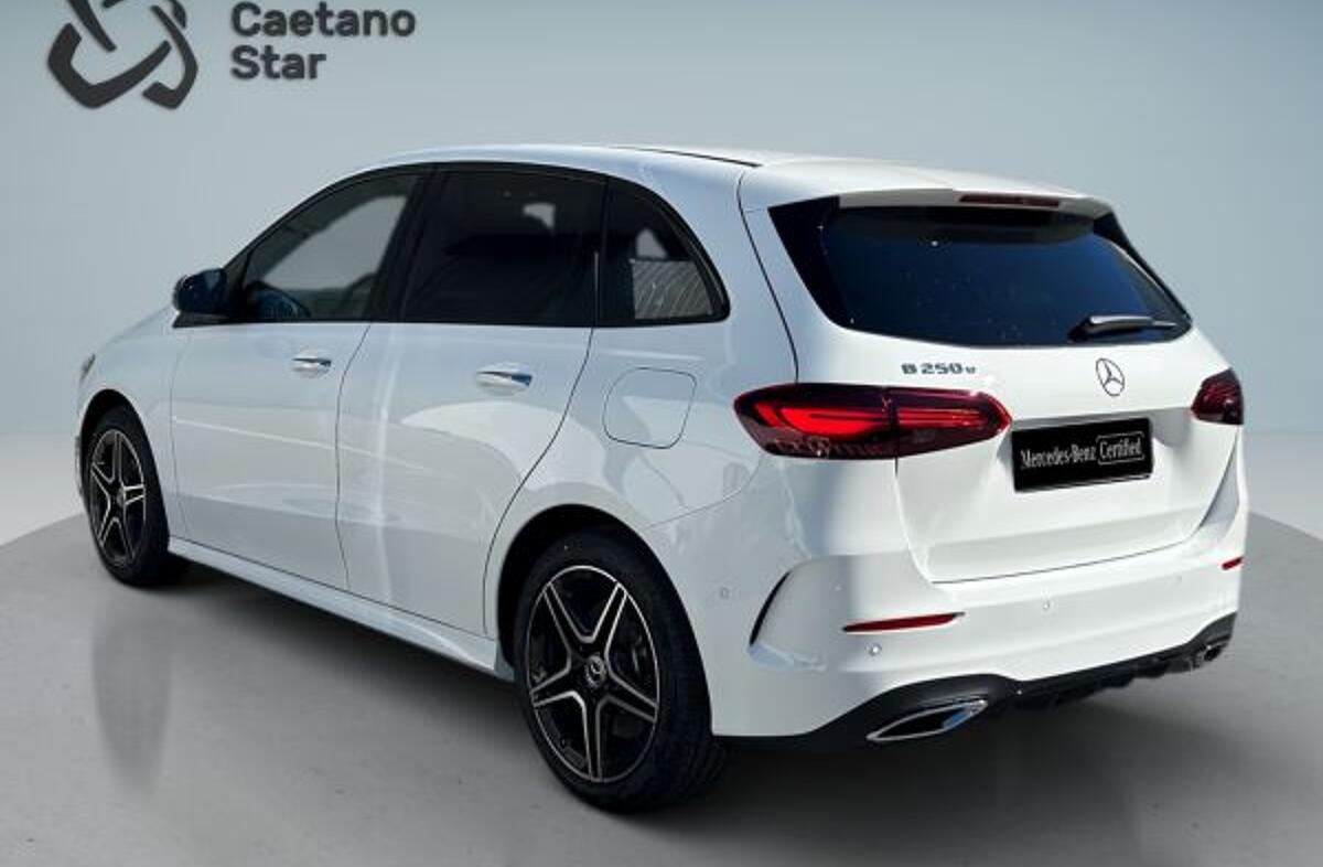 MERCEDES Classe B B 250 e