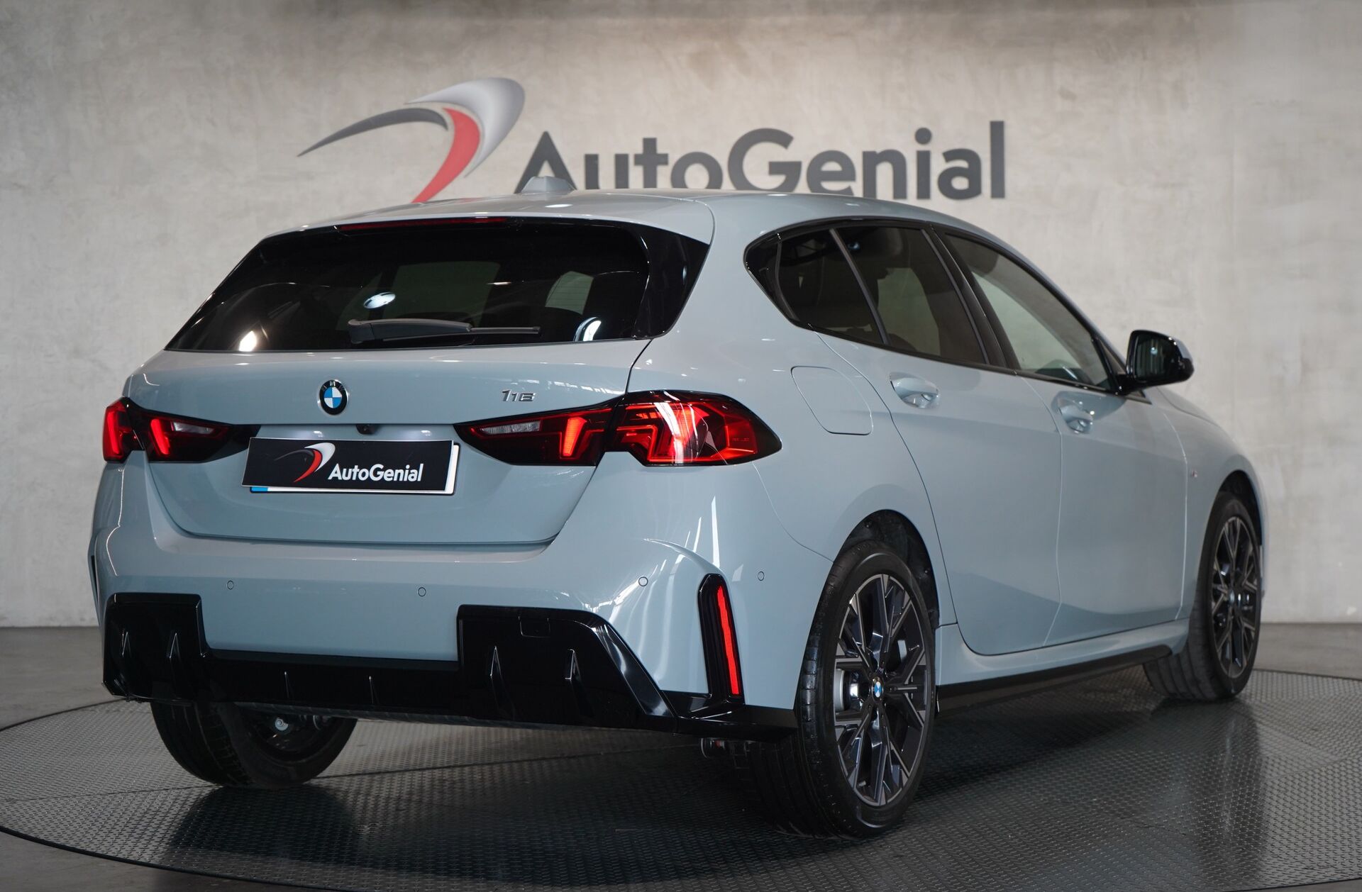 BMW Serie-1 116 Pack Desportivo M