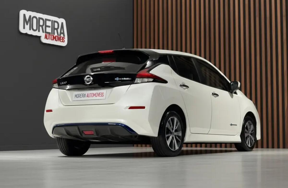NISSAN Leaf Acenta