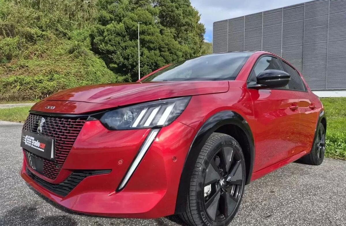 PEUGEOT 208 e- 50 kWh Active Pack