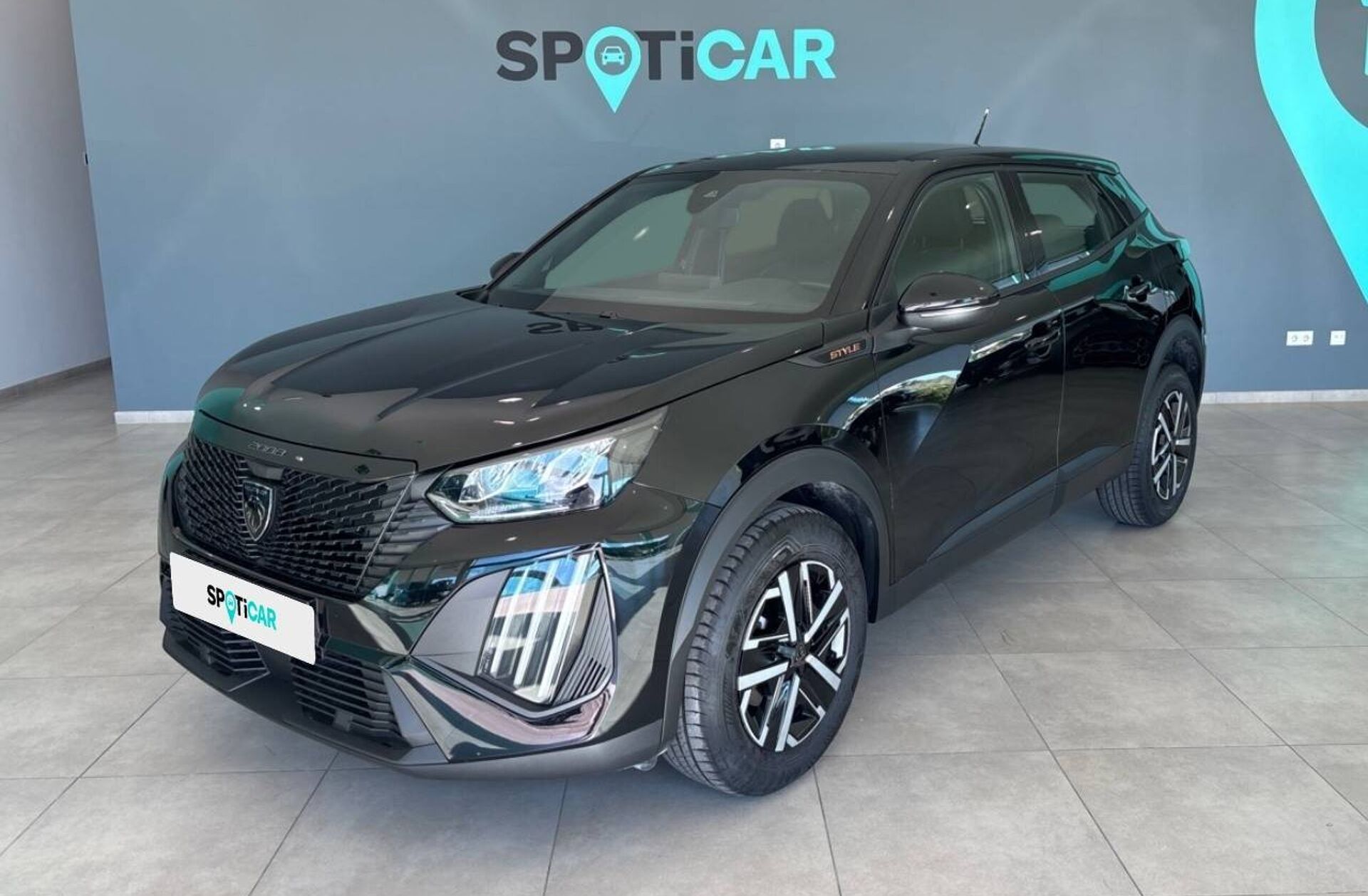 PEUGEOT 2008 1.2 PureTech Style