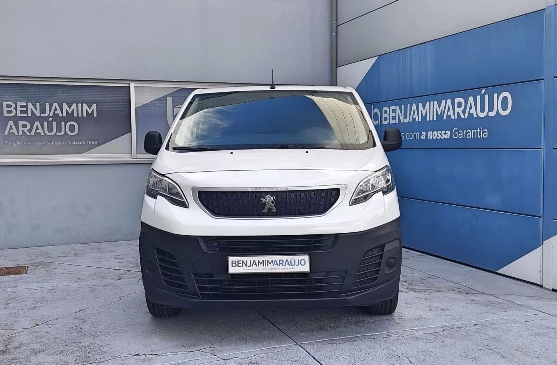 PEUGEOT Expert 1.5 BlueHDi L2H1 Premium Standard
