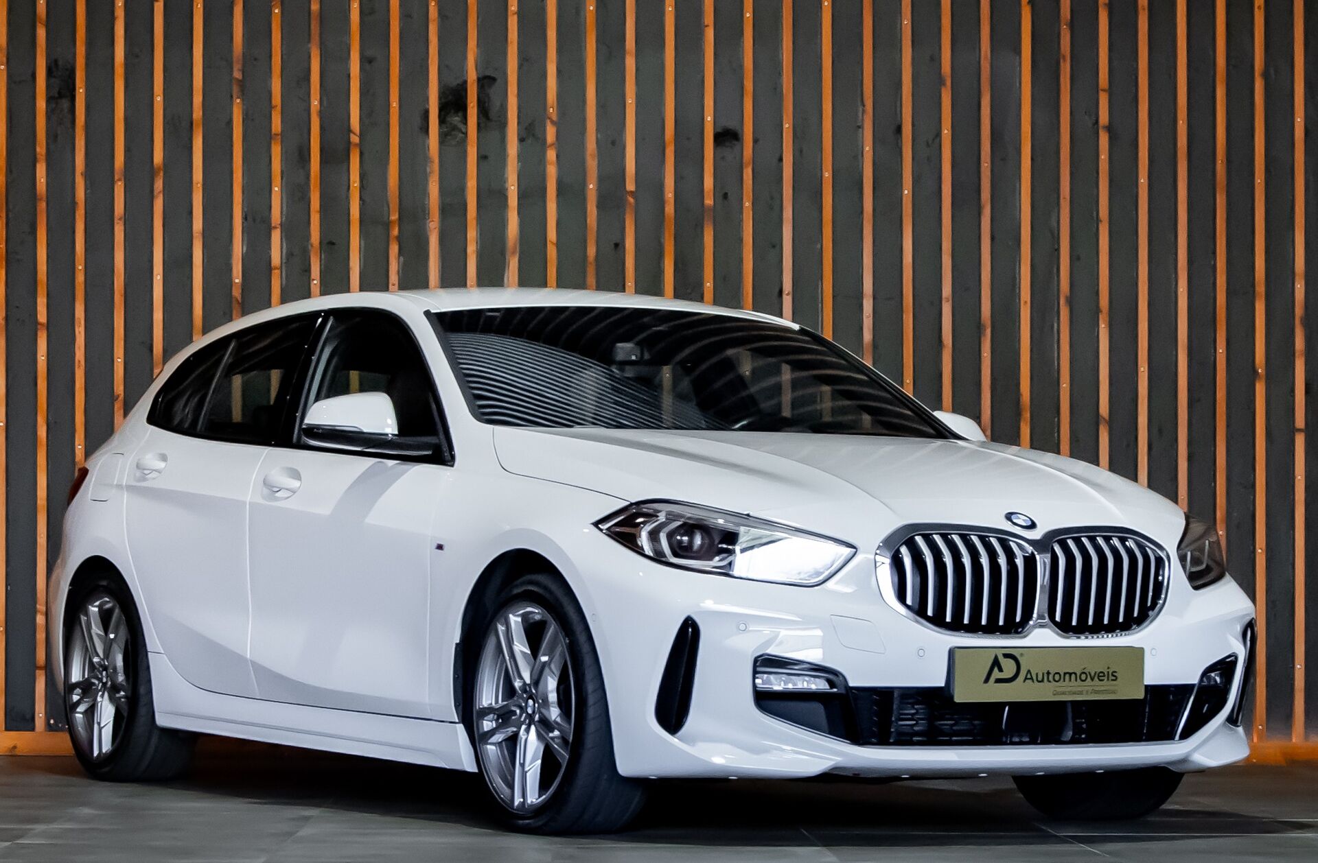 BMW Serie-1 116 d Pack Desportivo M Auto