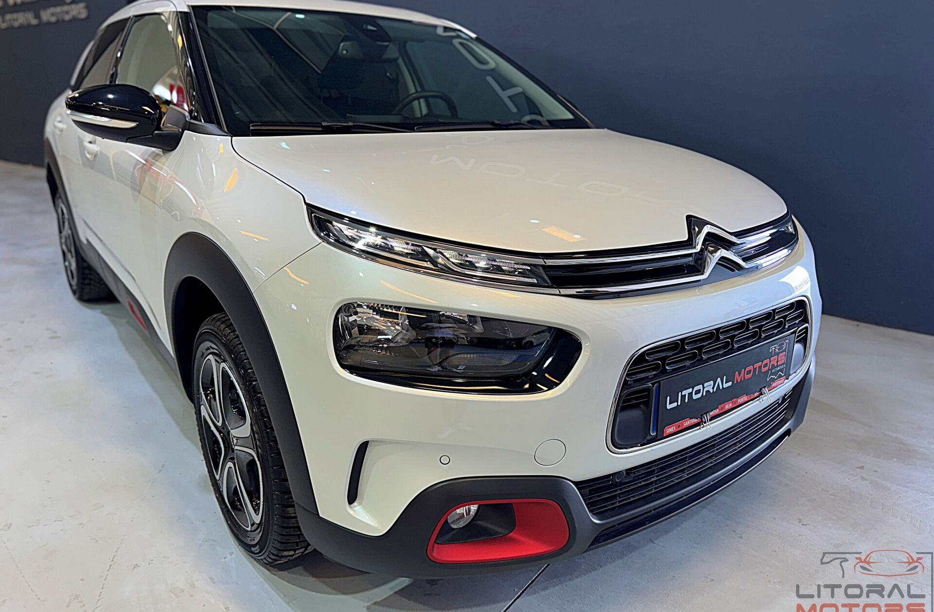CITROEN C4 Cactus 1.2 PureTech Shine EAT6