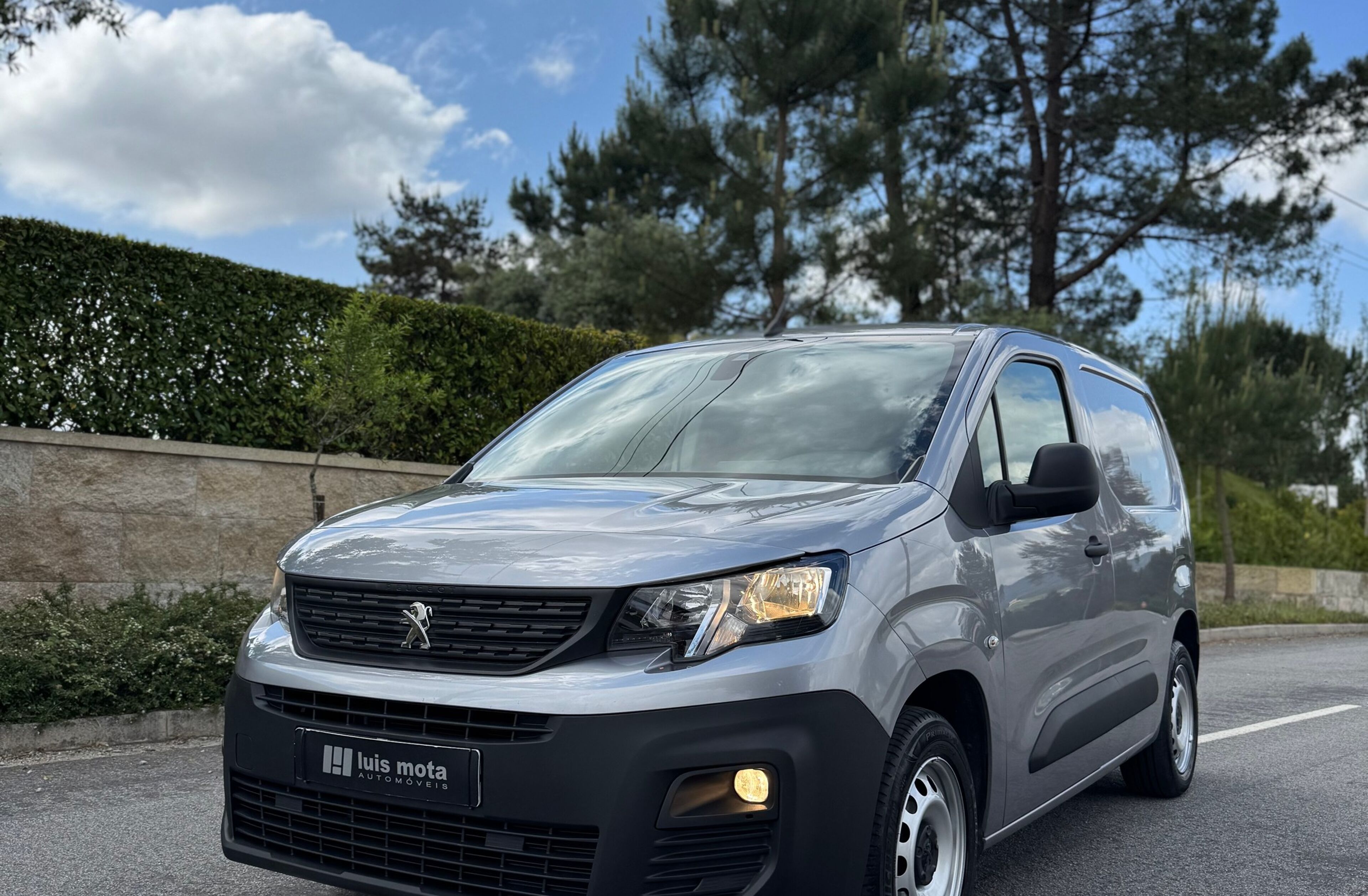 PEUGEOT Partner 1.5 BlueHDi Longa EAT8