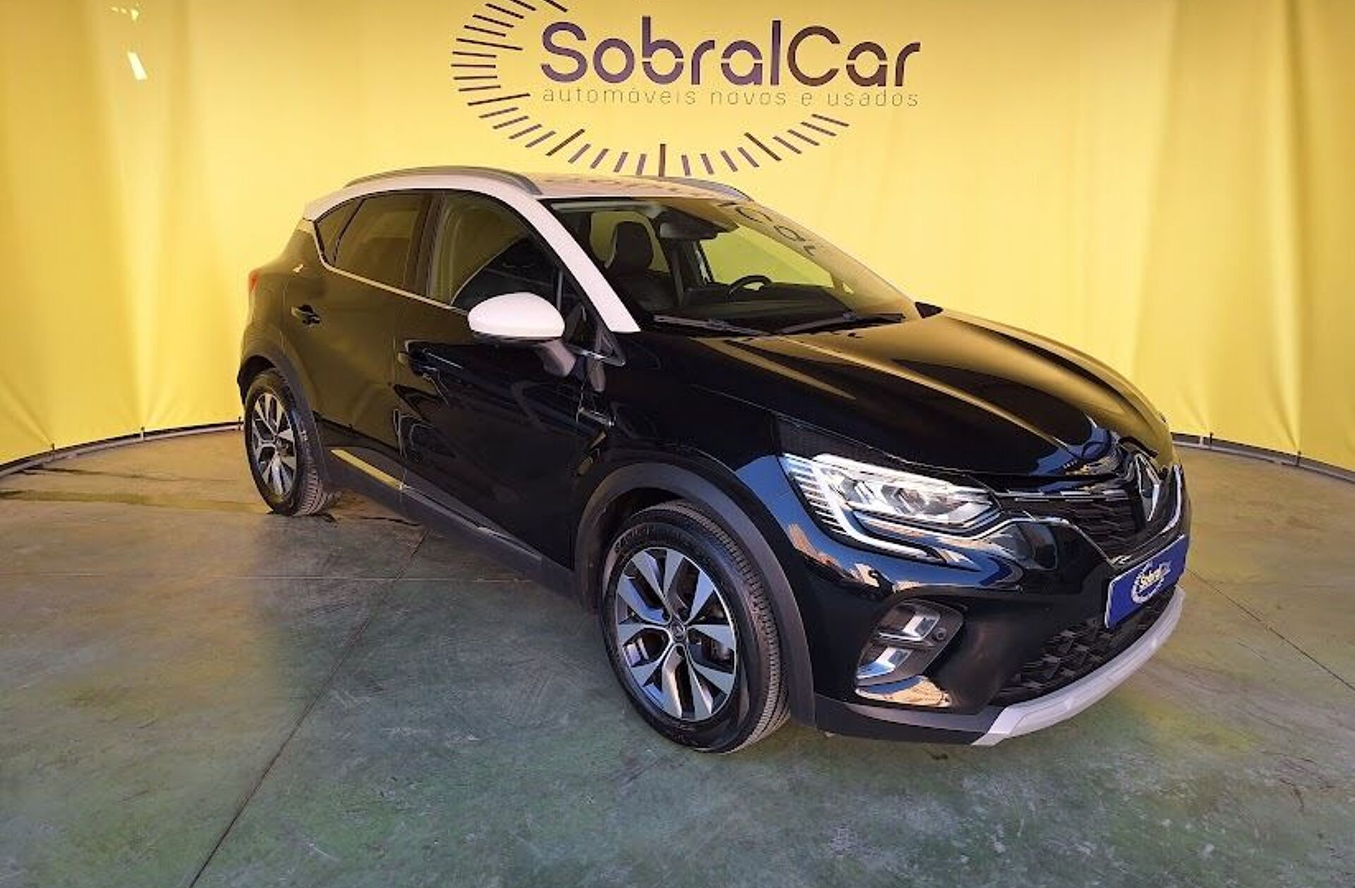 RENAULT Captur 1.0 TCe Exclusive