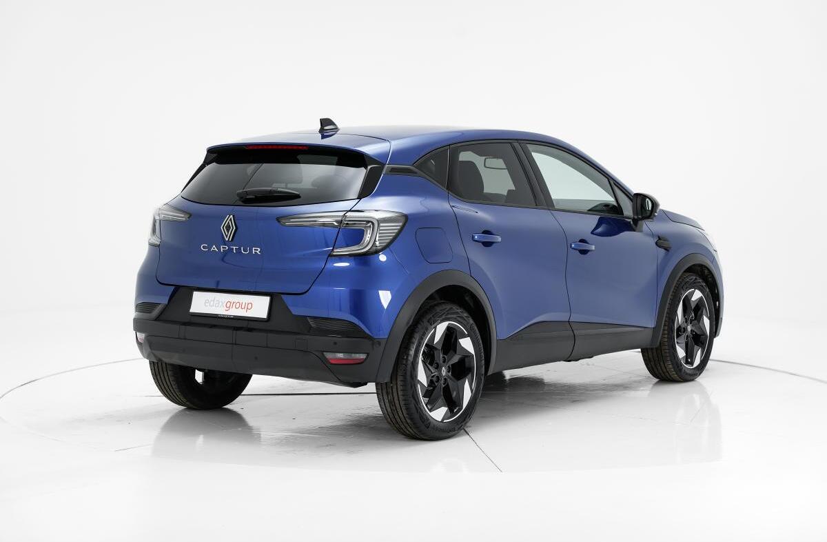 RENAULT Captur 1.3 TCe Techno EDC