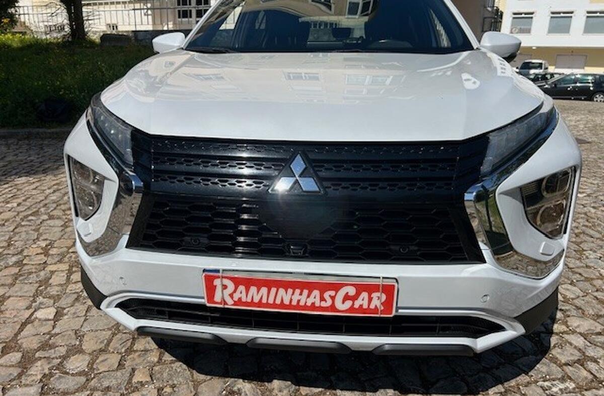 MITSUBISHI Eclipse Cross 2.4 PHEV eMotion