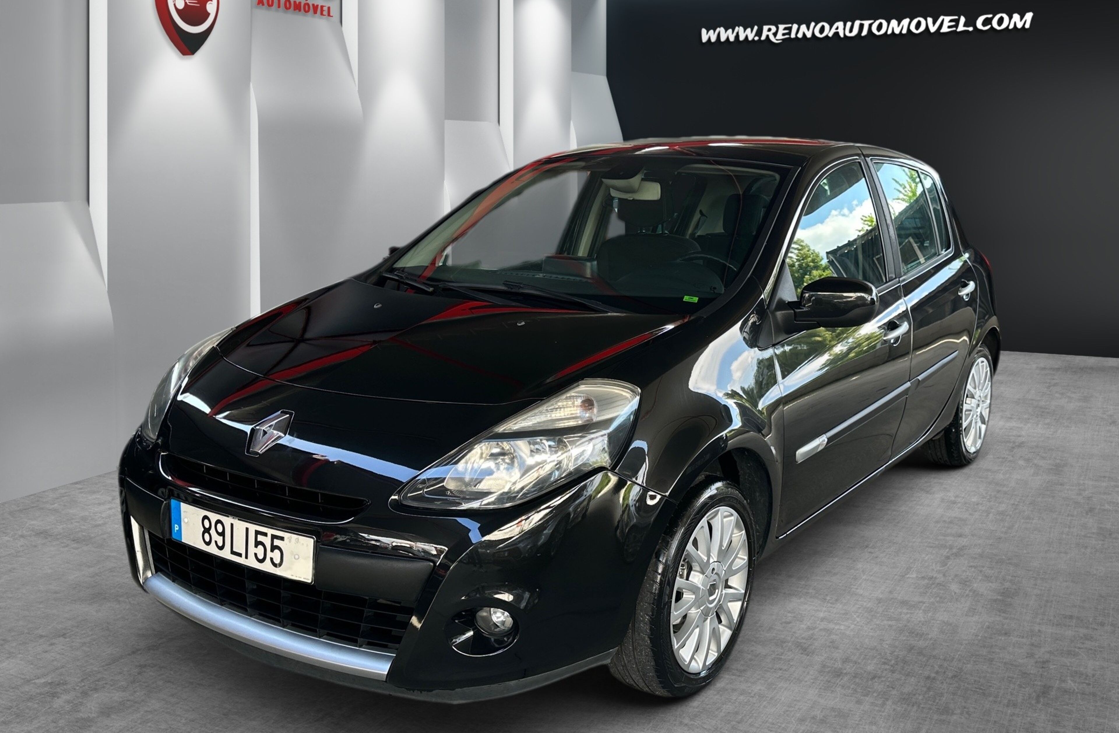RENAULT Clio 1.2 16V Dynamique Sport Edition