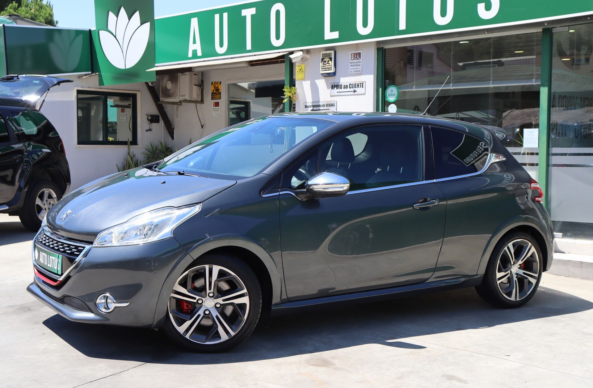 PEUGEOT 208 1.6 THP GTi