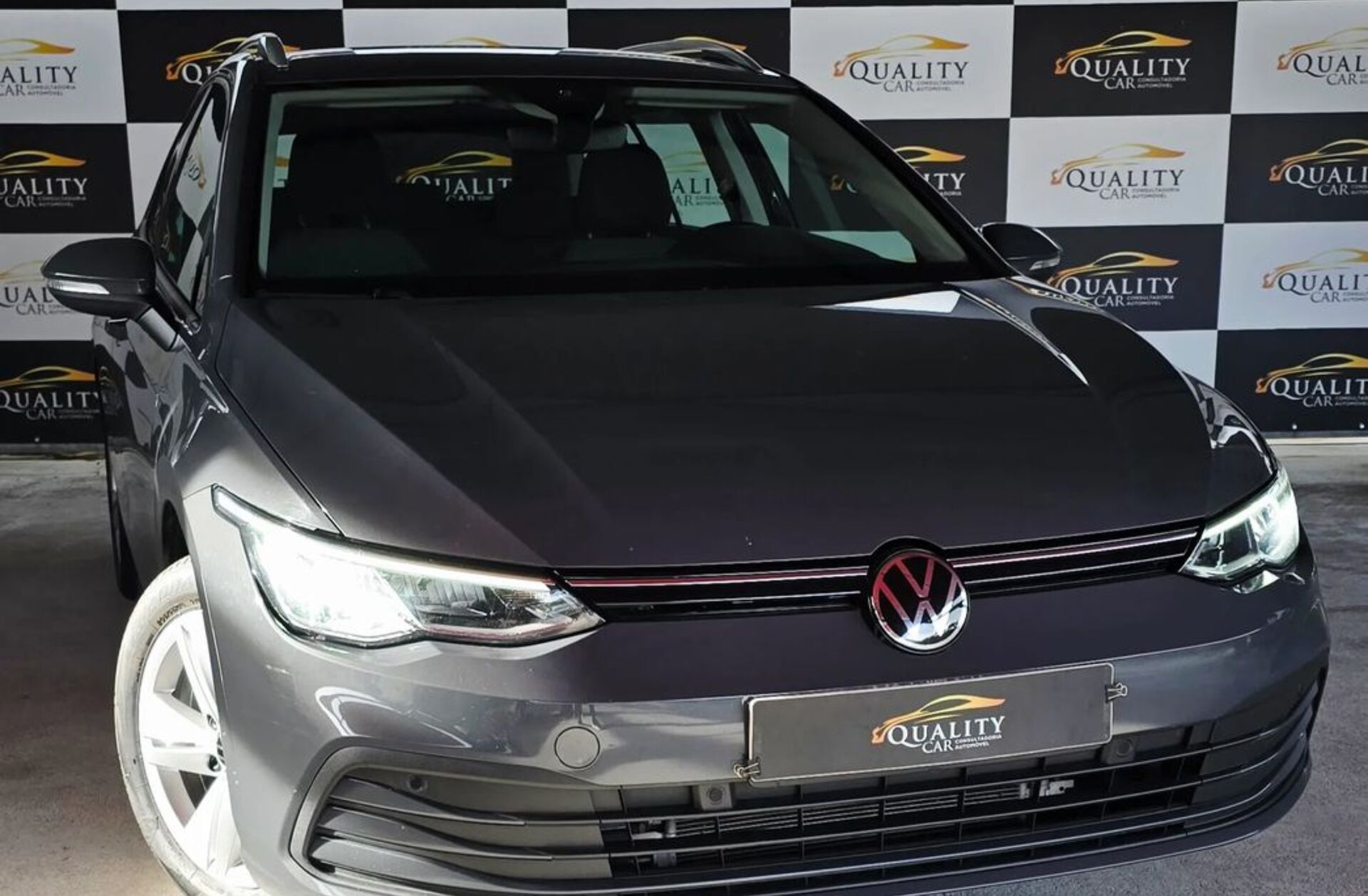 VOLKSWAGEN Golf 2.0 TDI Sportline